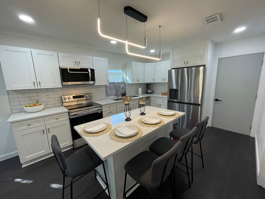 Furnished Finder property 670160_2 photo 4