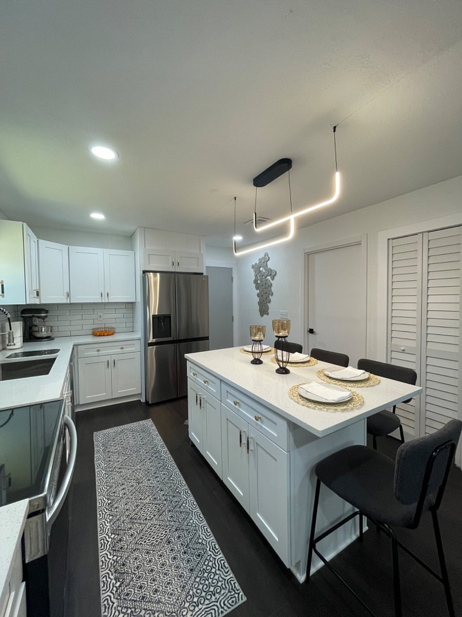 Furnished Finder property 670160_2 photo 15