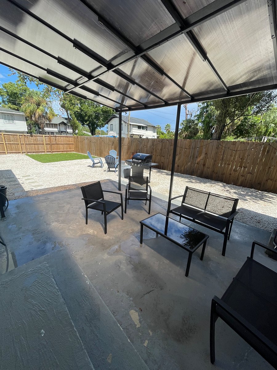 Furnished Finder property 670160_2 photo 28