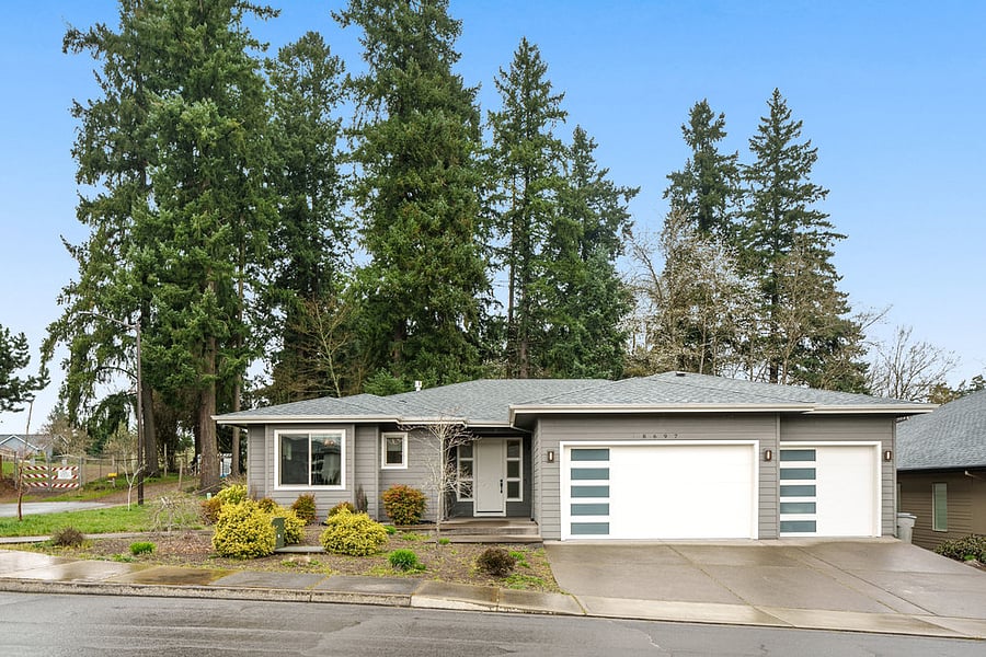Furnished Finder property 670166_1 photo 23