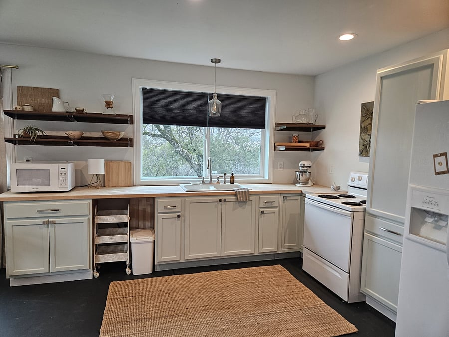 Furnished Finder property 670192_1 photo 15