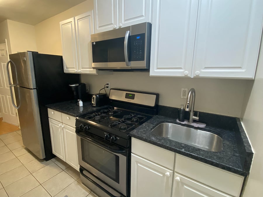 Furnished Finder property 670225_2 photo 5