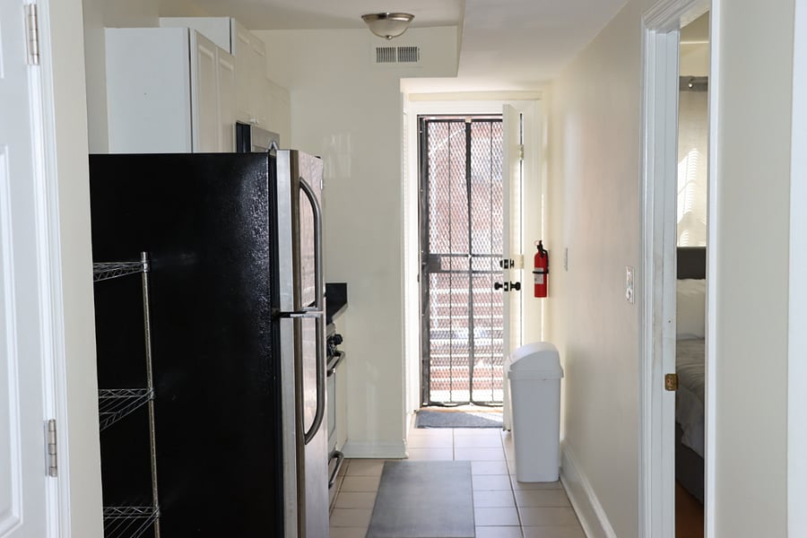 Furnished Finder property 670225_2 photo 4