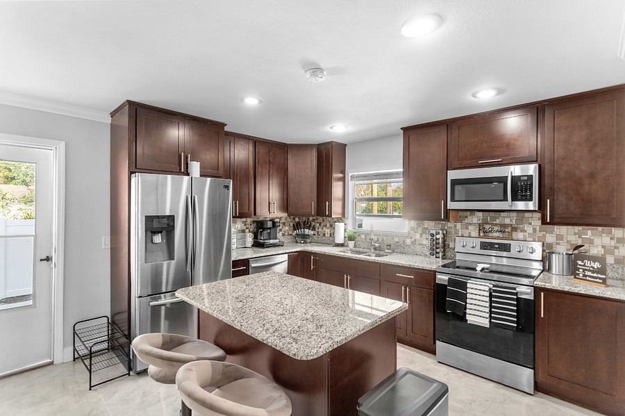 Furnished Finder property 670240_1 photo 3