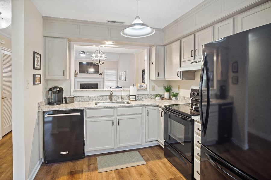 Furnished Finder property 670402_1 photo 7