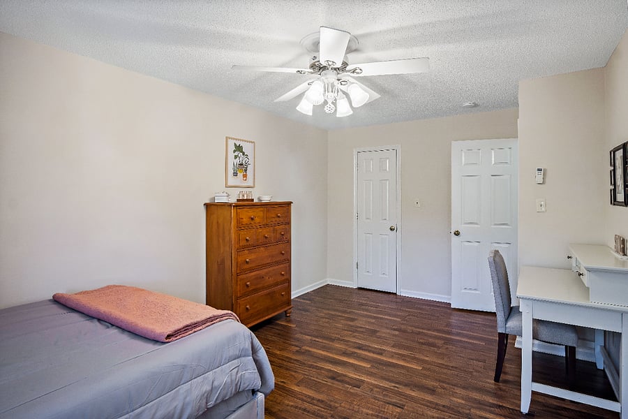 Furnished Finder property 670402_1 photo 34