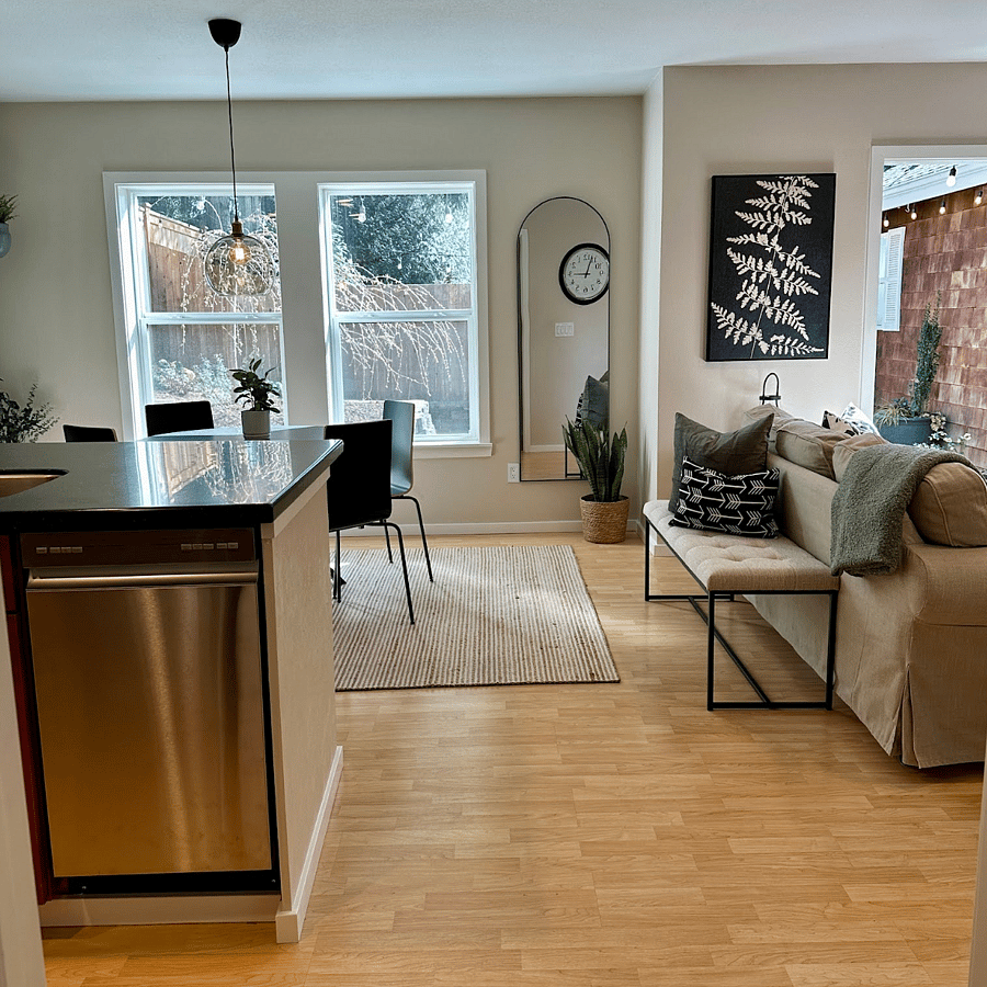 Furnished Finder property 670482_1 photo 9