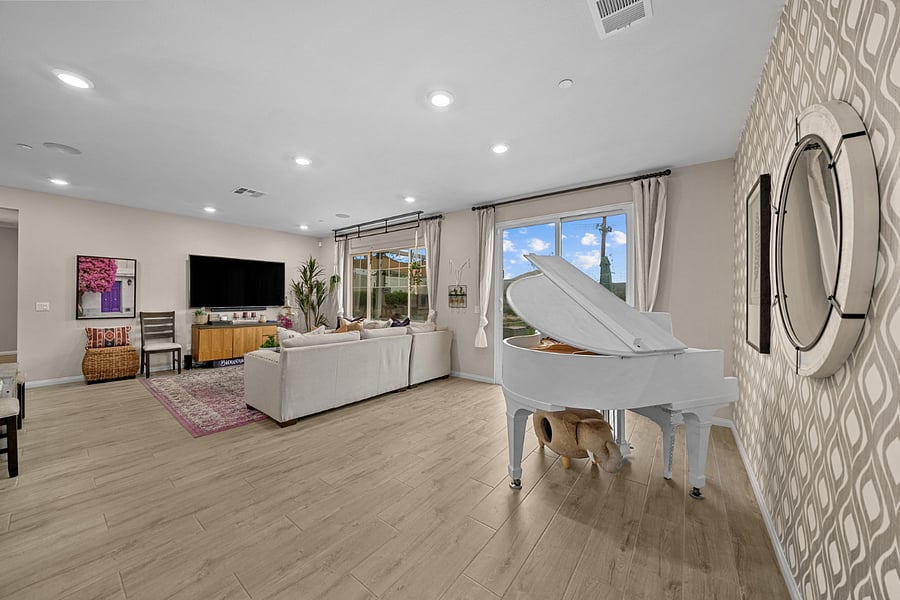 Furnished Finder property 670496_1 photo 15