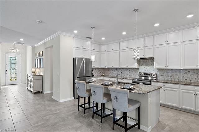 Furnished Finder property 670620_1 photo 11