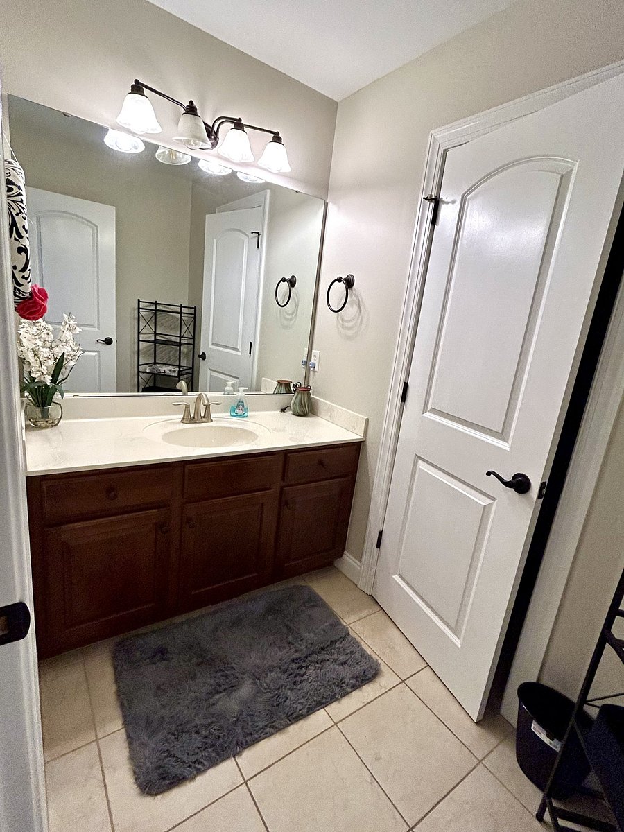 Furnished Finder property 670694_1 photo 9