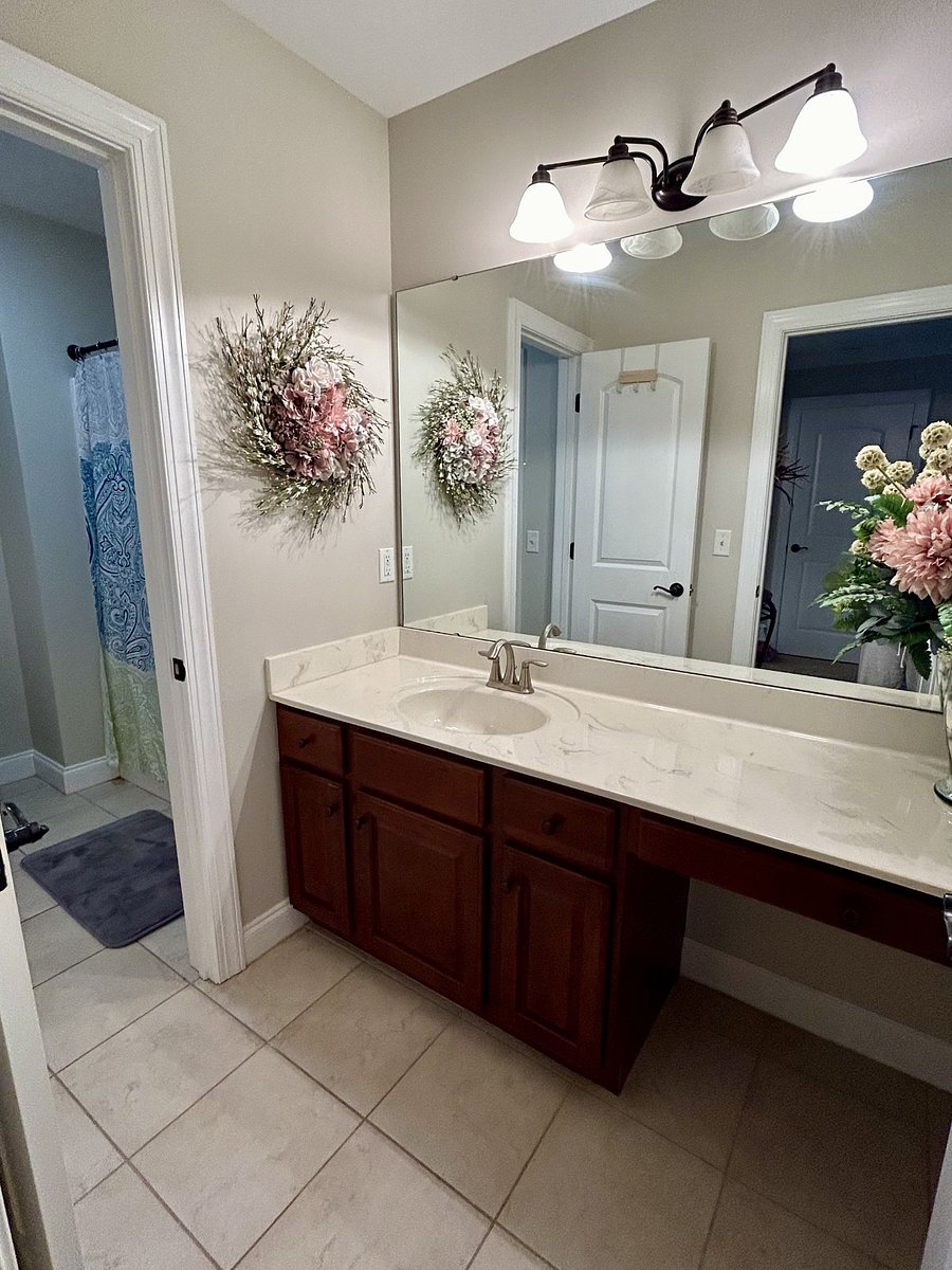 Furnished Finder property 670694_1 photo 11