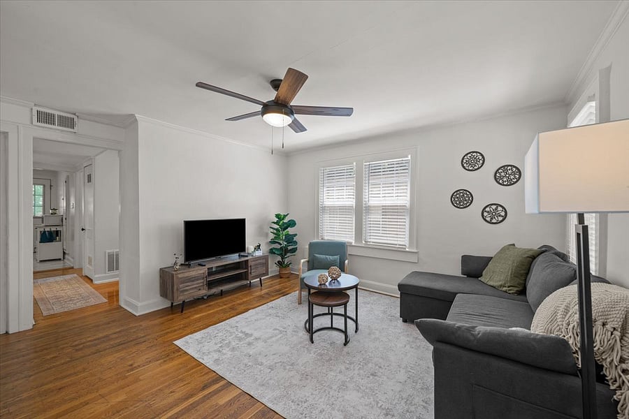 Furnished Finder property 670722_1 photo 3