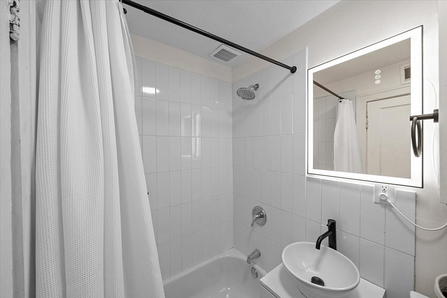 Furnished Finder property 670722_1 photo 5