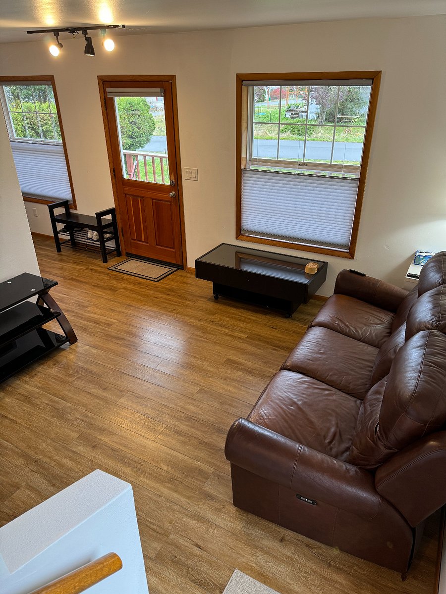 Furnished Finder property 670735_1 photo 3