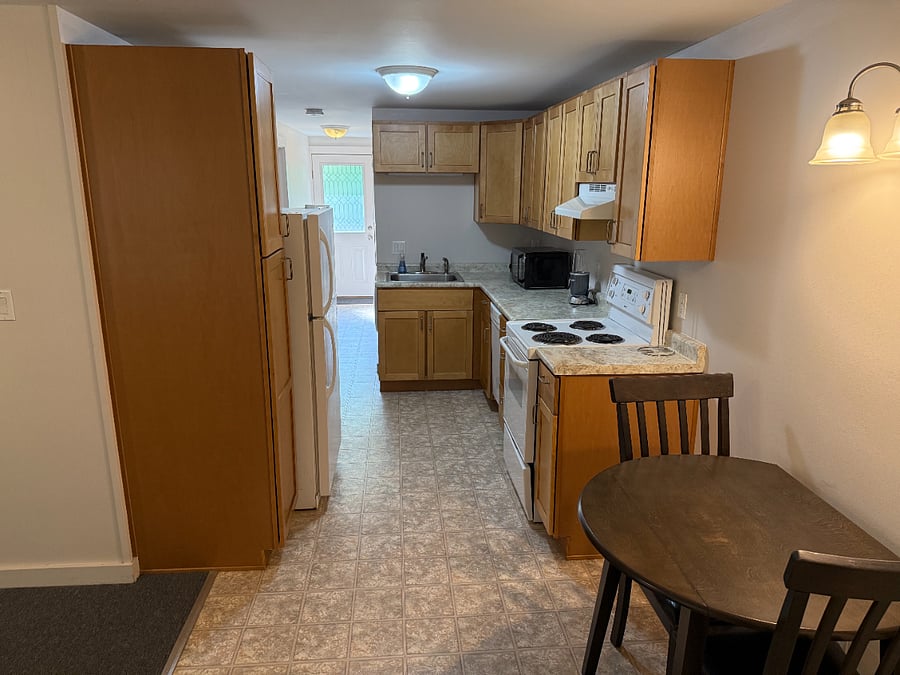 Furnished Finder property 670749_3 photo 12