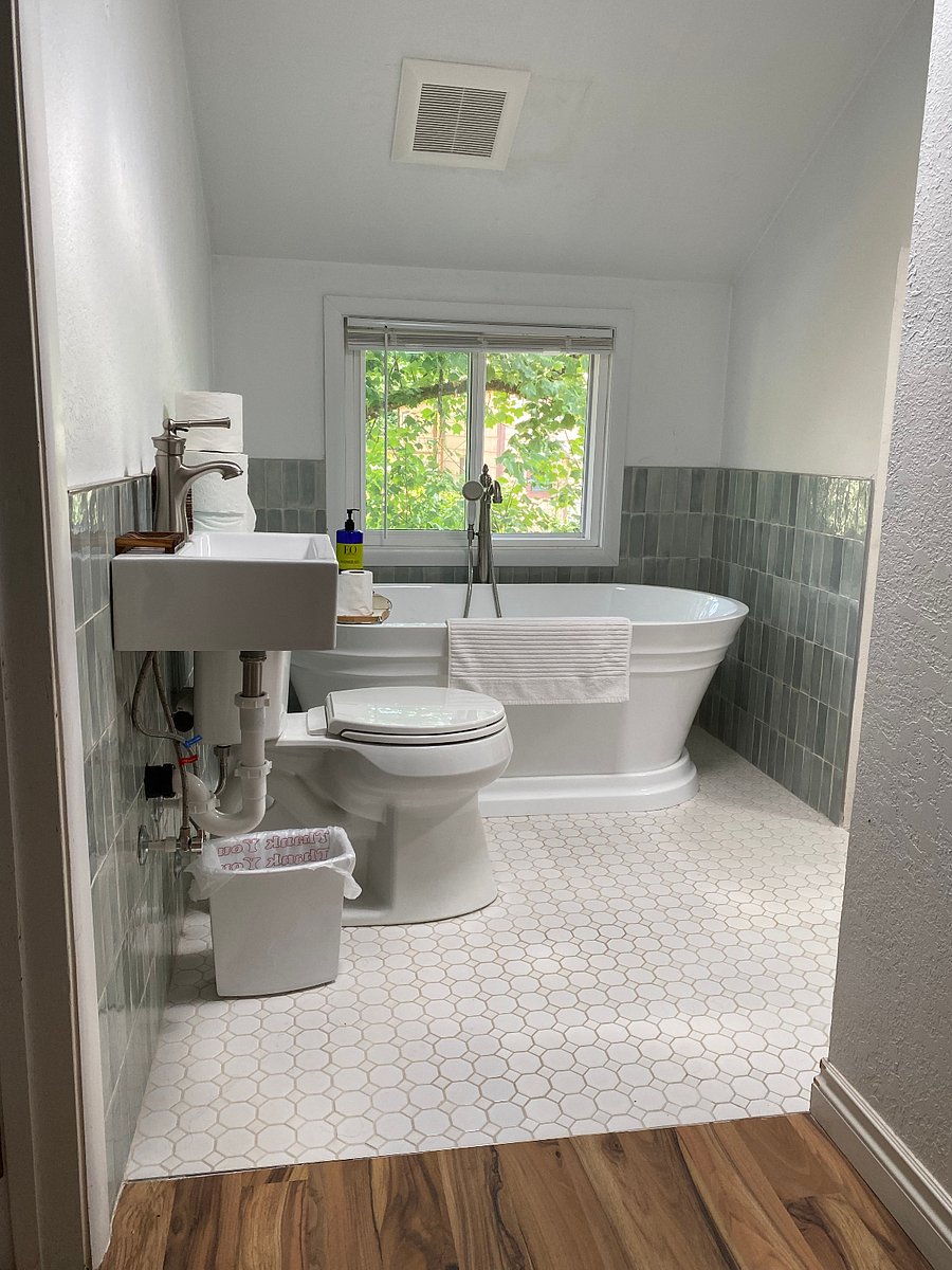 Furnished Finder property 670796_1 photo 15