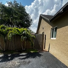 Private driveway/ parking