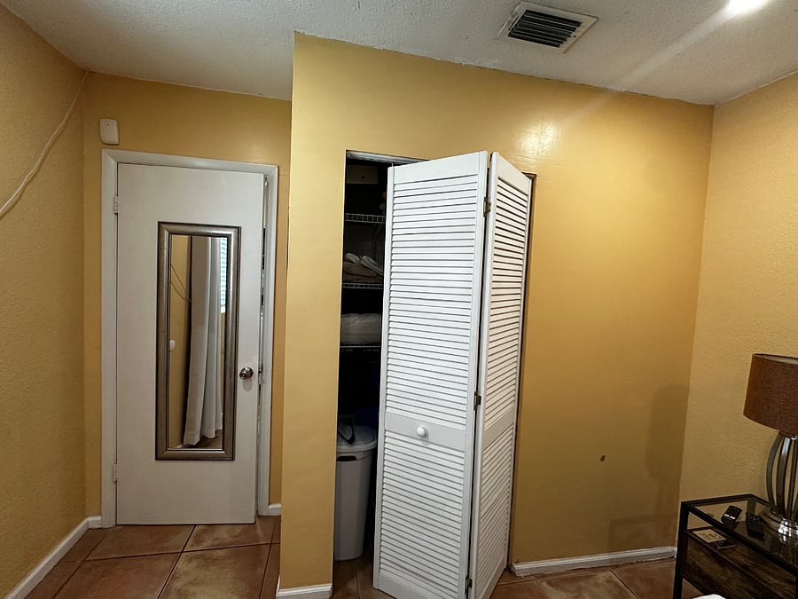 Furnished Finder property 670800_1 photo 8