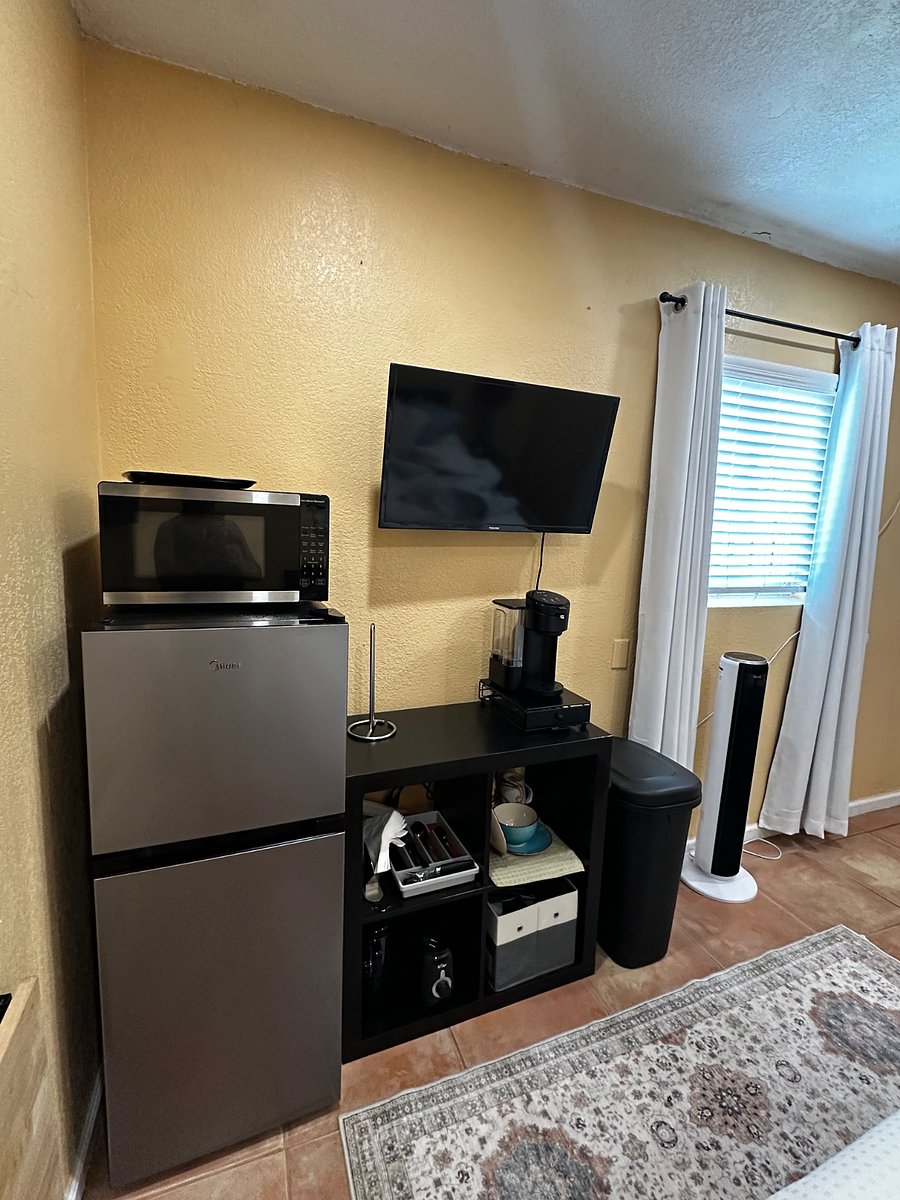 Furnished Finder property 670800_1 photo 4