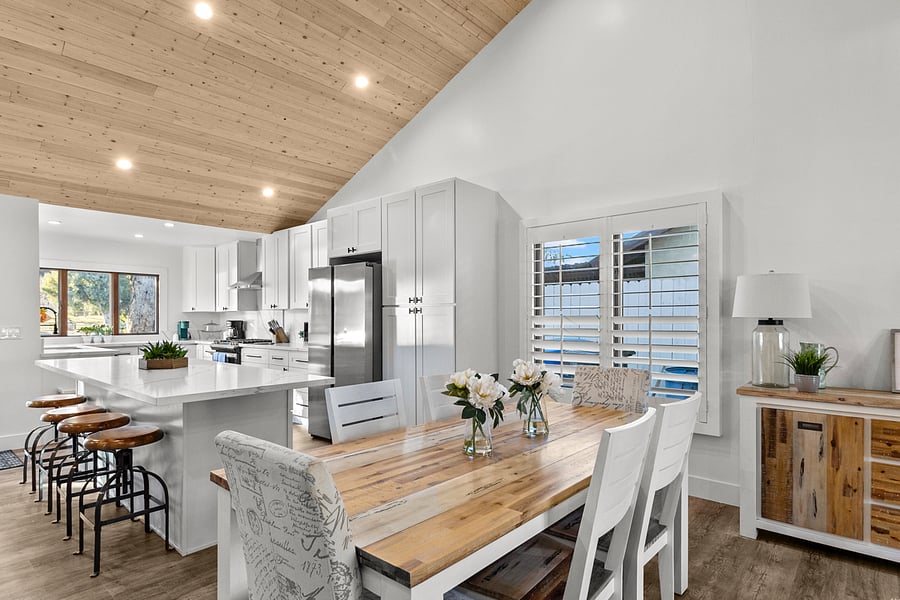 Kitchen and dining area