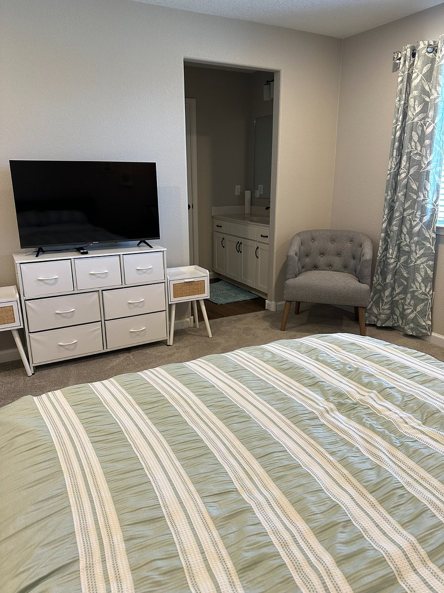 Furnished Finder property 670877_2 photo 23