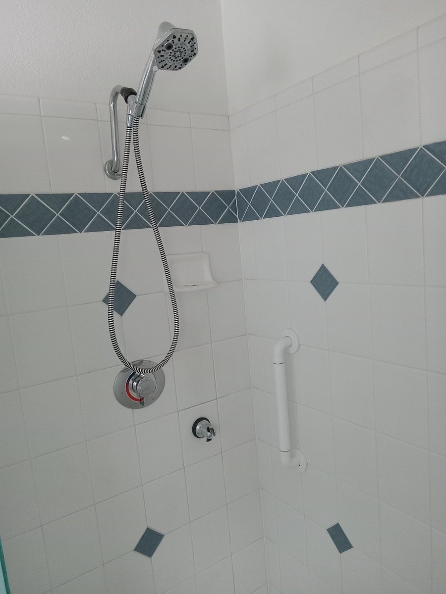 Bath pic 5
