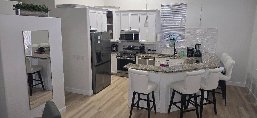 Furnished Finder property 670972_3 photo 8