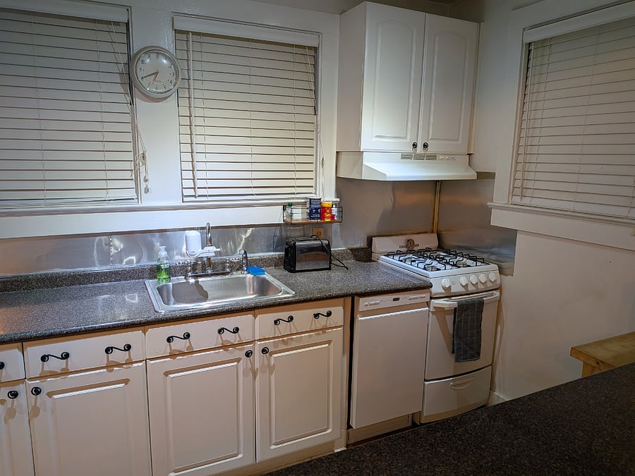 Furnished Finder property 671087_1 photo 16