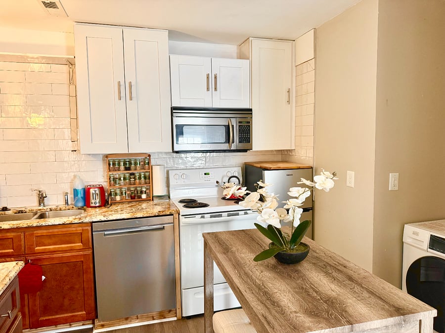 Furnished Finder property 671235_1 photo 9