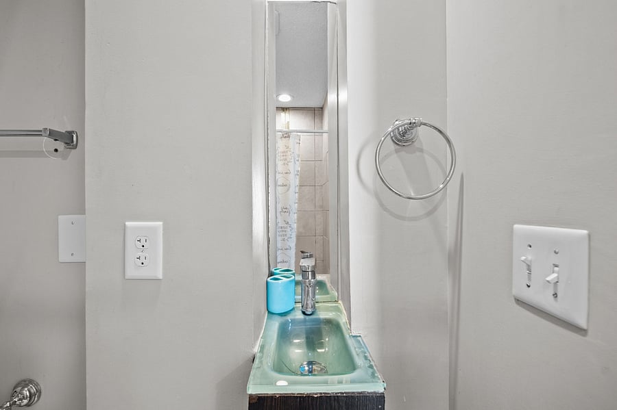 Furnished Finder property 671235_2 photo 7