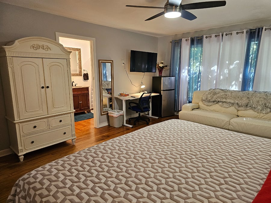 Furnished Finder property 671243_1 photo 14