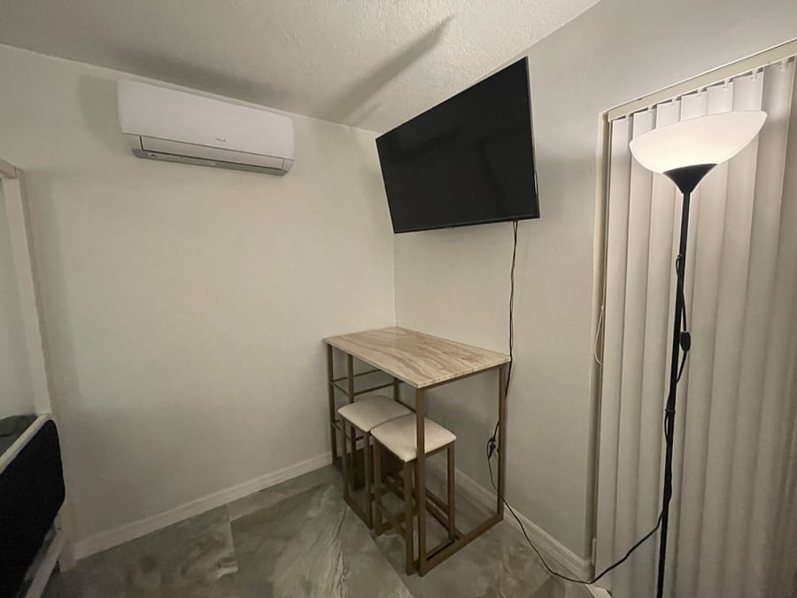 Furnished Finder property 671256_1 photo 3