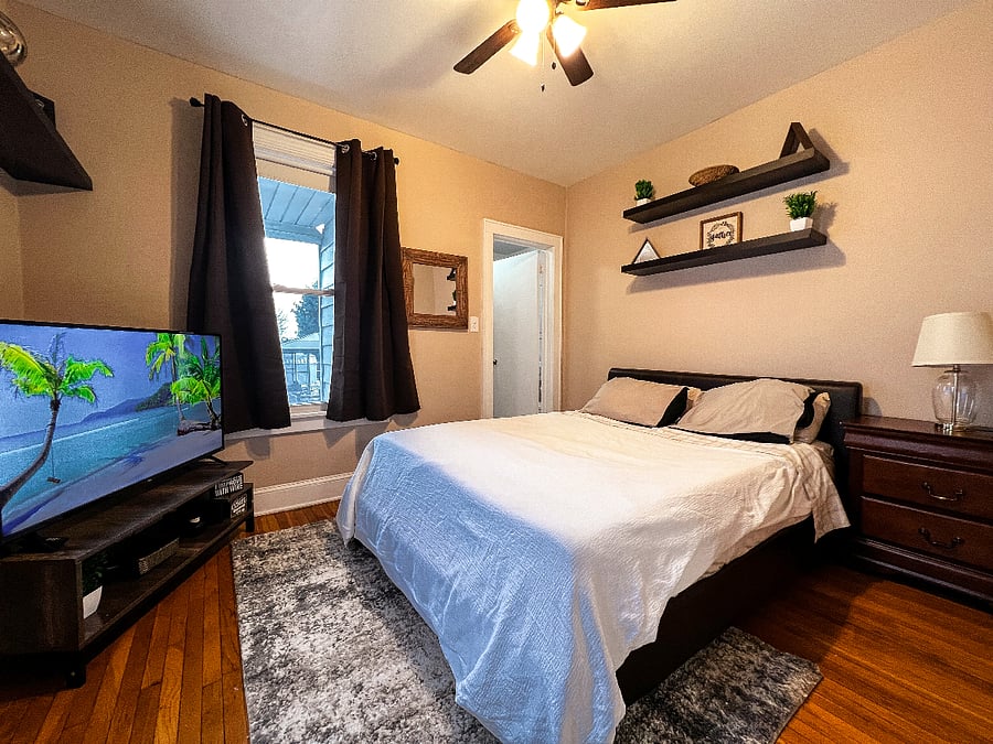 Furnished Finder property 671354_1 photo 1