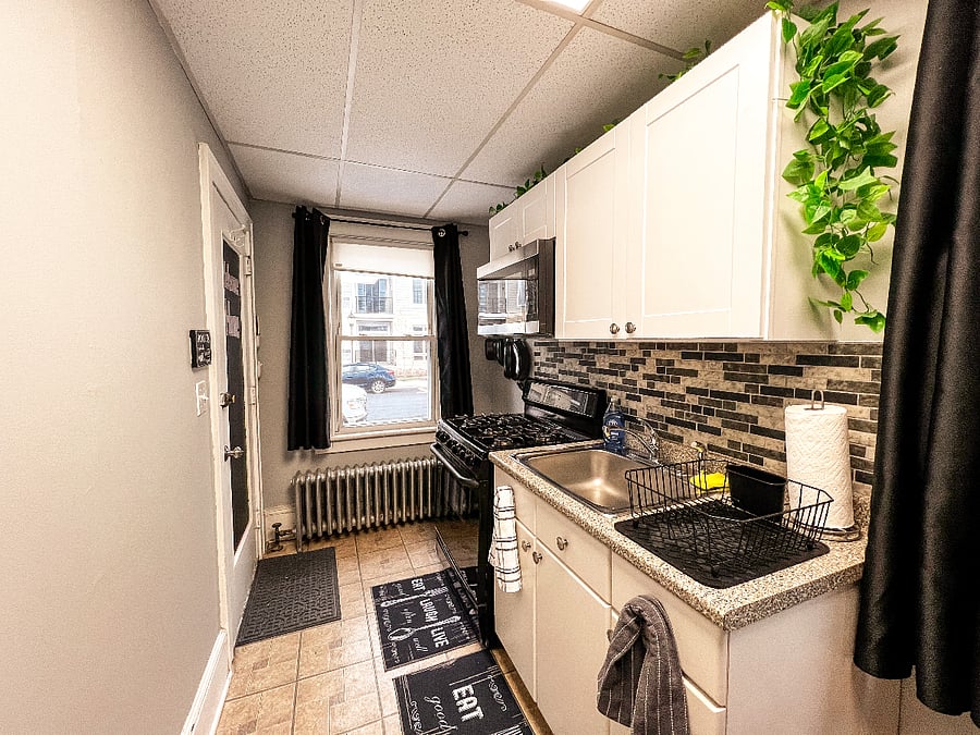 Furnished Finder property 671354_1 photo 2