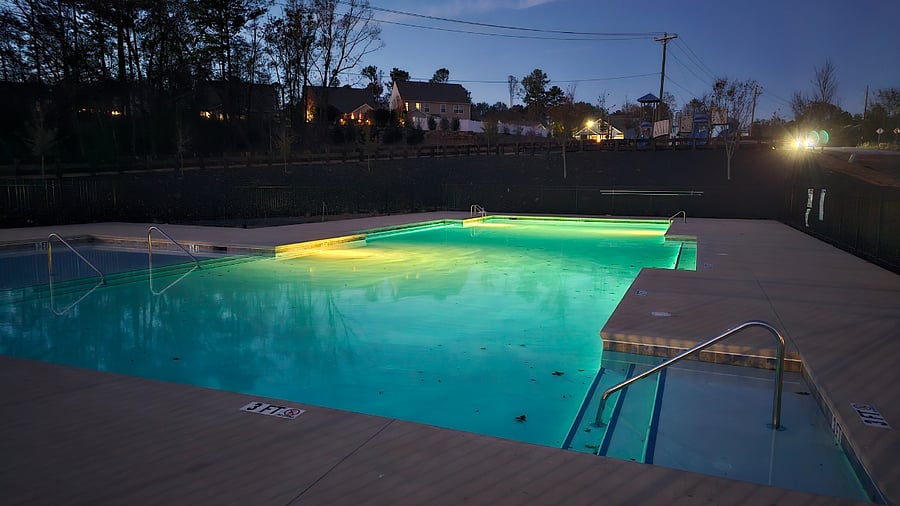 Community swimming pool (open warmer season)