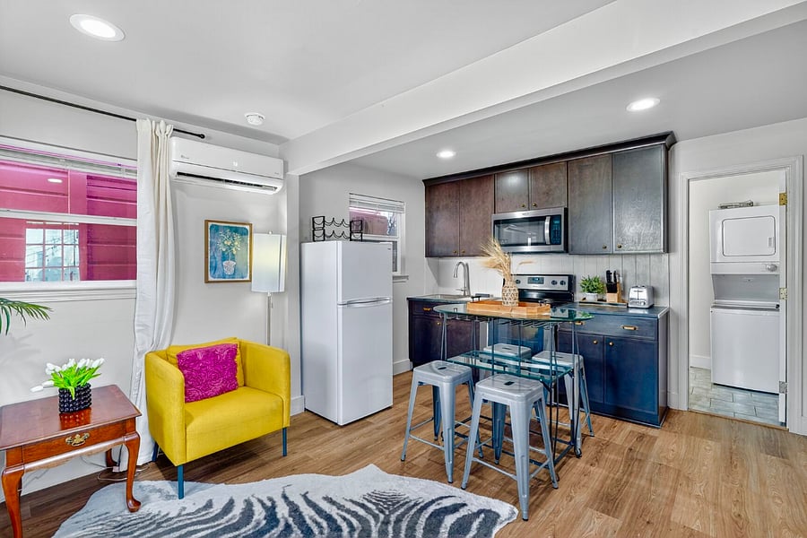 Furnished Finder property 671481_1 photo 11
