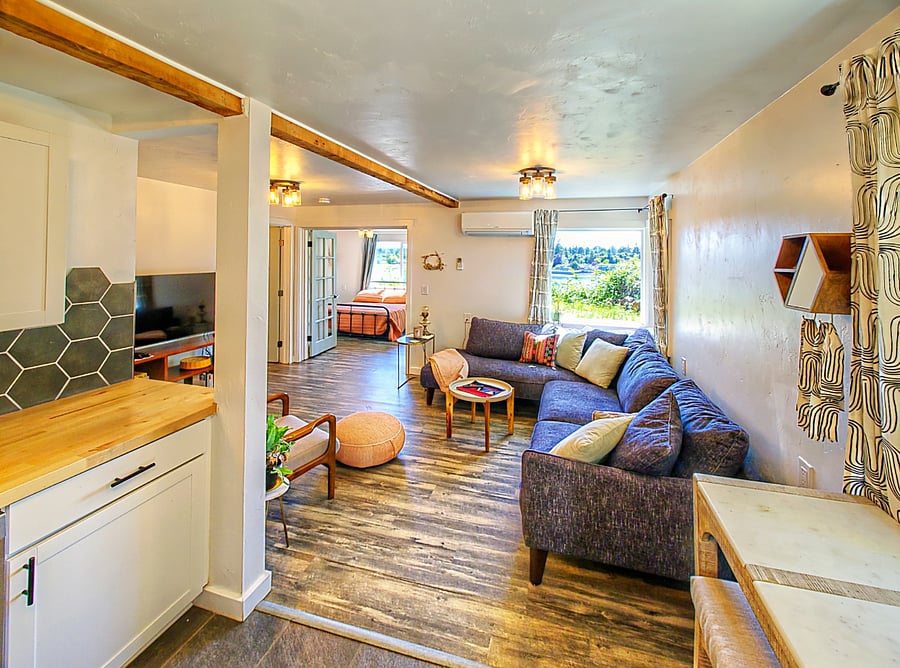 Furnished Finder property 671536_1 photo 2