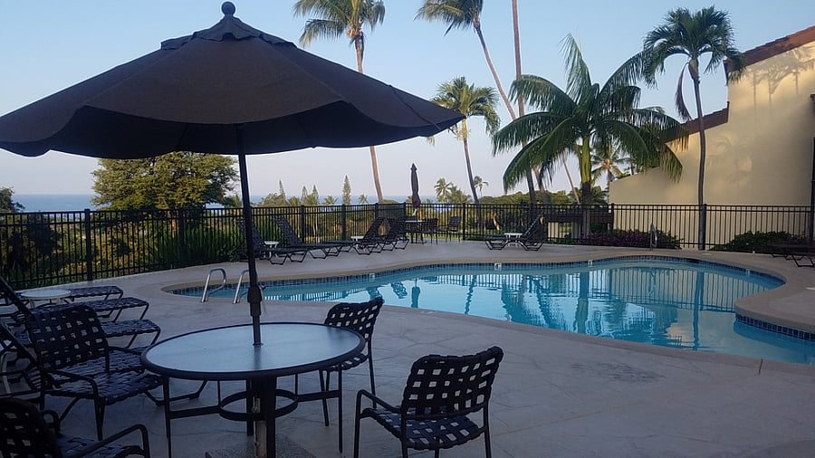 South pool w/hot tub, beautiful view