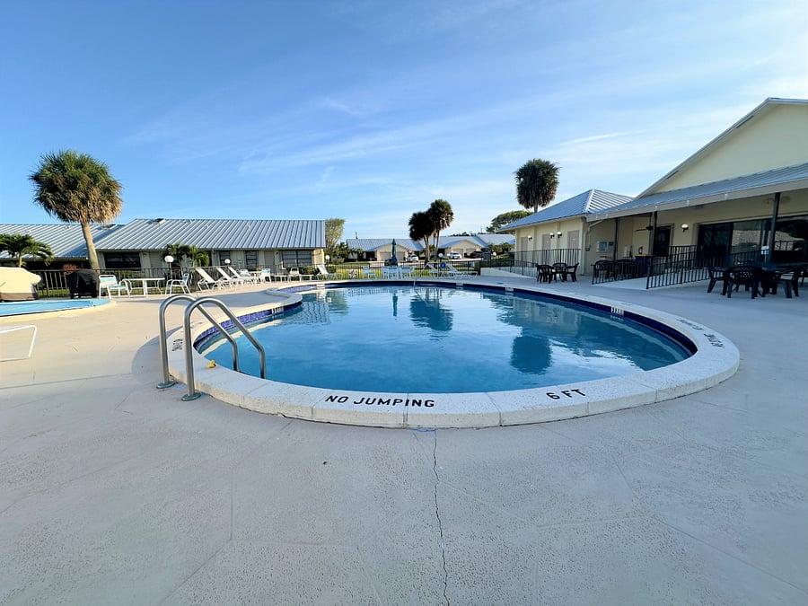 Furnished Finder property 671555_1 photo 31