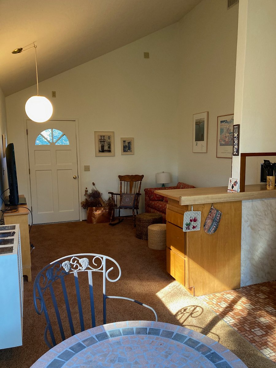 Furnished Finder property 671743_1 photo 9