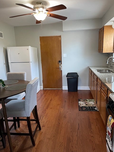 Furnished Finder property 671753_2 photo 6