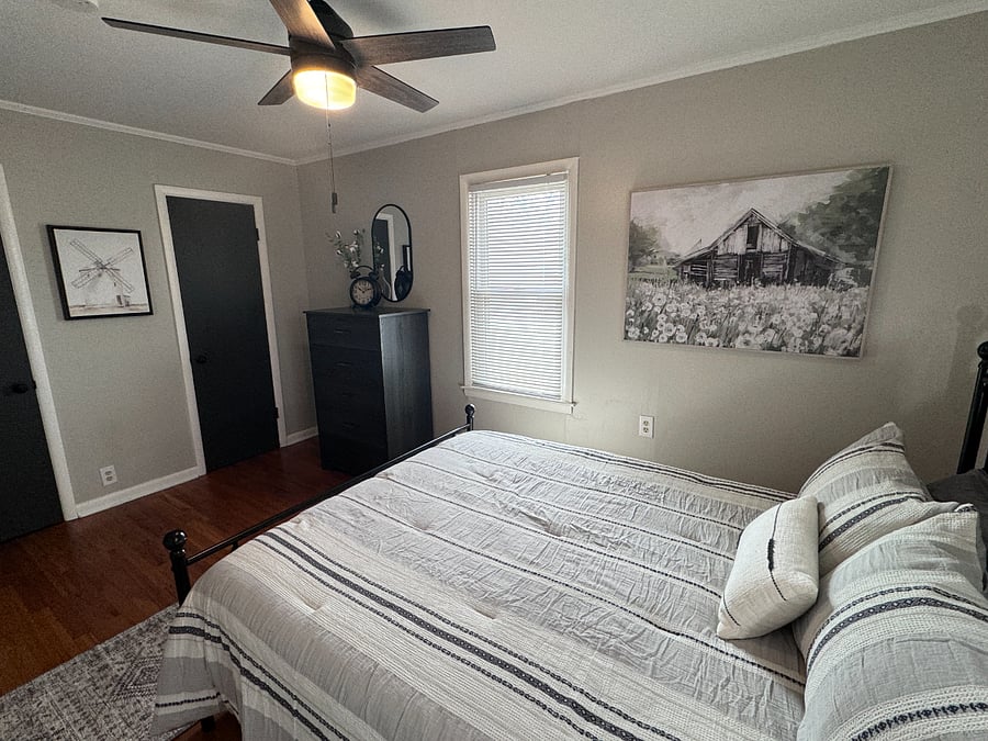 Furnished Finder property 672000_1 photo 8