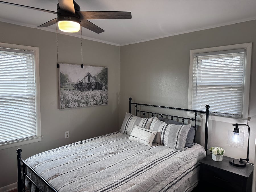 Furnished Finder property 672000_1 photo 9