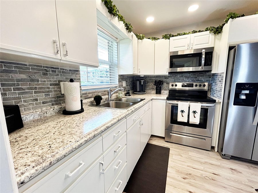 Furnished Finder property 672072_1 photo 6