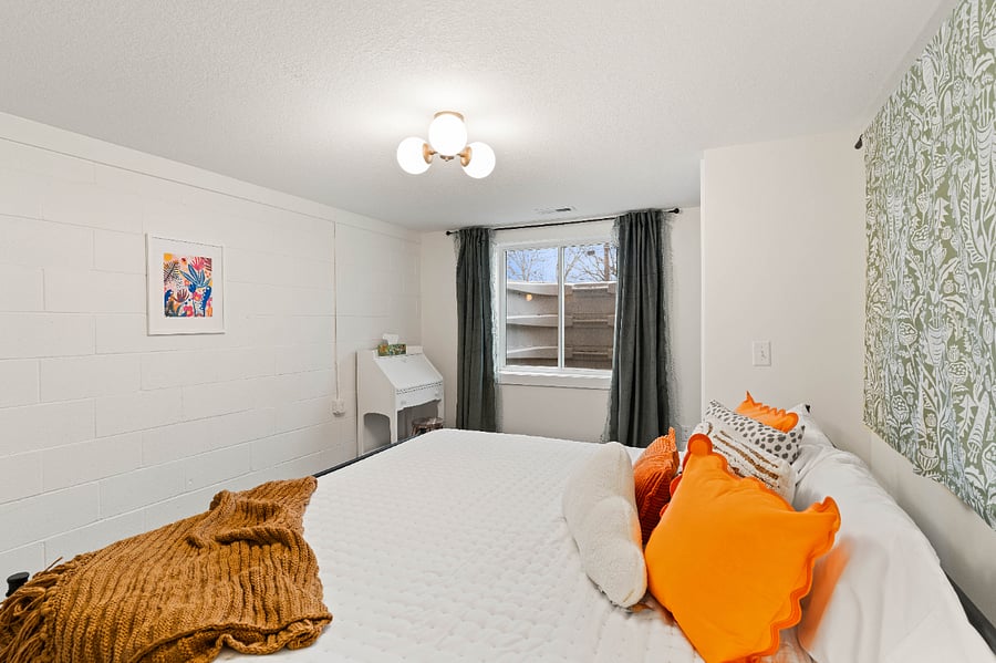 Main Bedroom + Desk