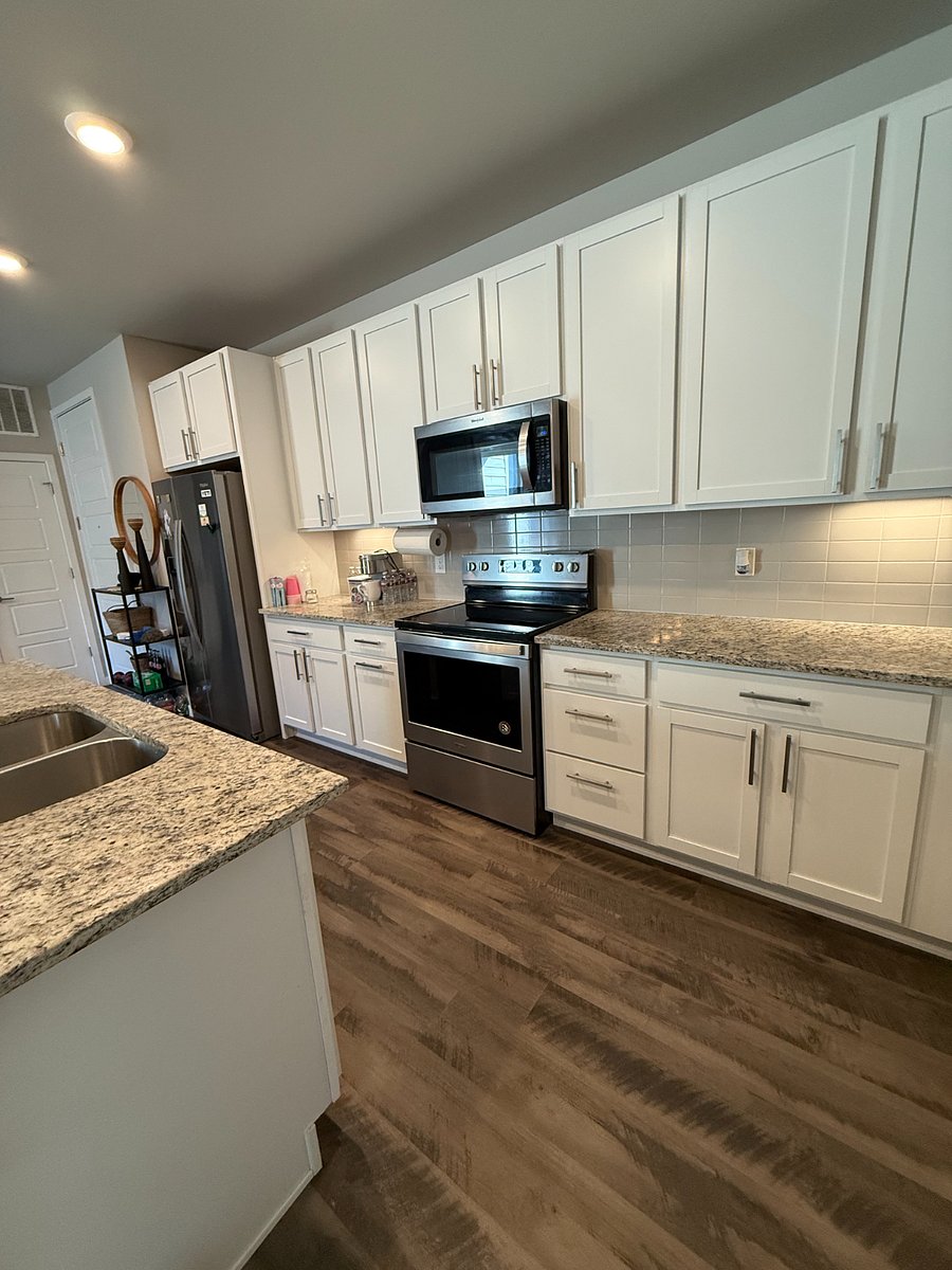 Furnished Finder property 672116_1 photo 8