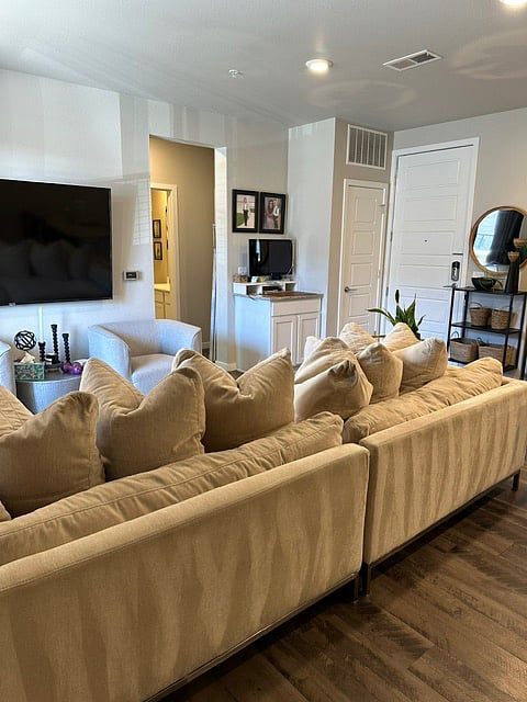 Furnished Finder property 672116_1 photo 19