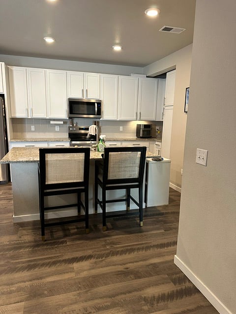 Furnished Finder property 672116_1 photo 20