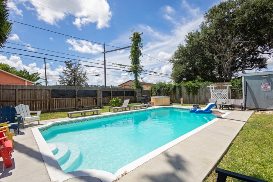 Furnished Finder property 672119_1 photo 13