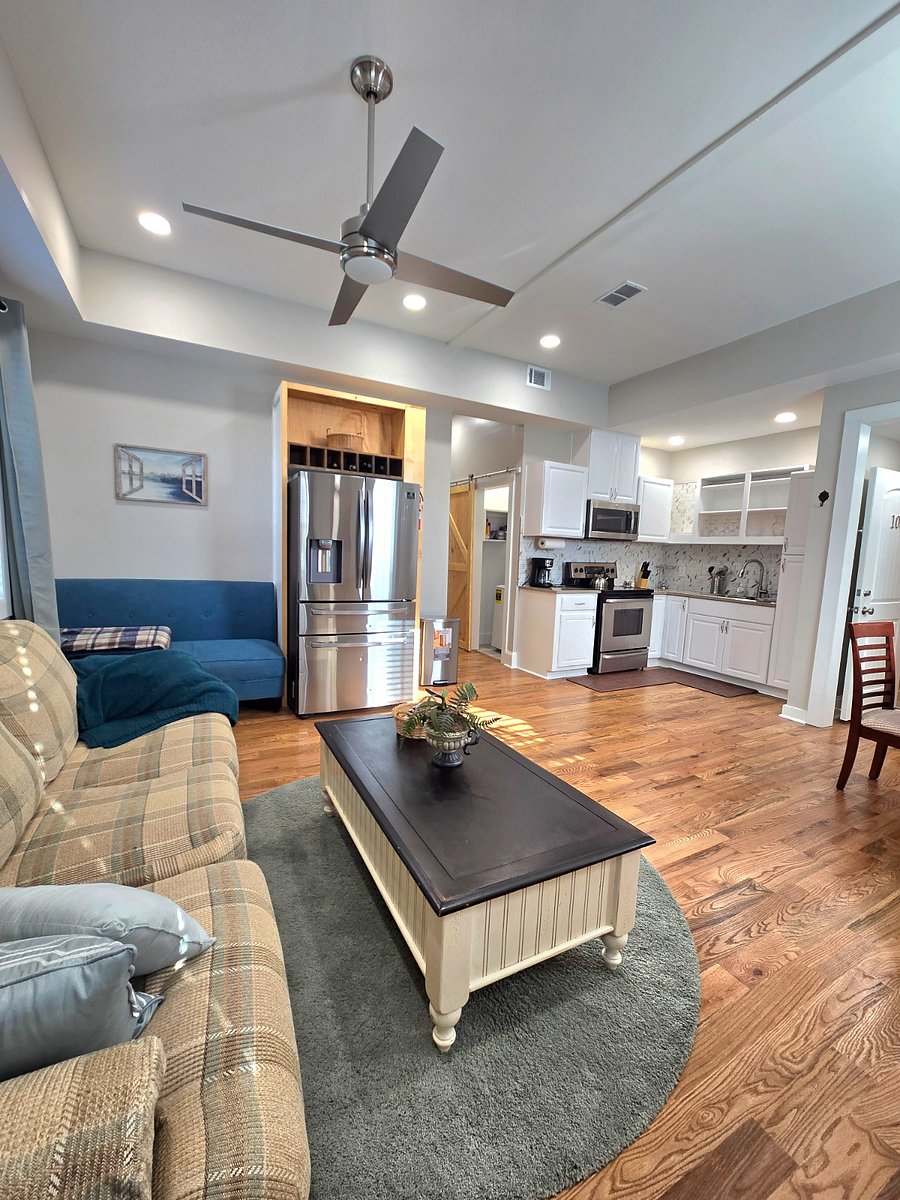 Another view of the living room and kitchen area.
